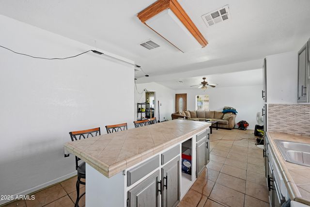 3307 W PALM Lane, Phoenix, AZ 85009