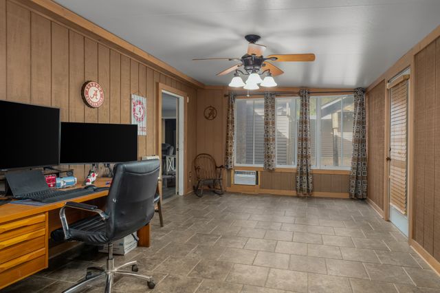 201 Glendale Cir, Pulaski, TN 38478