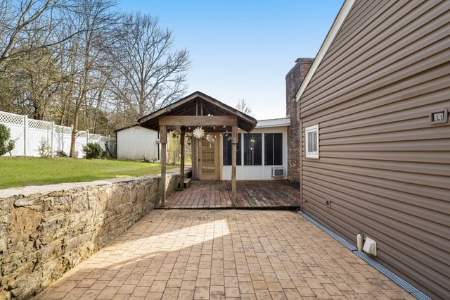 201 Glendale Cir, Pulaski, TN 38478