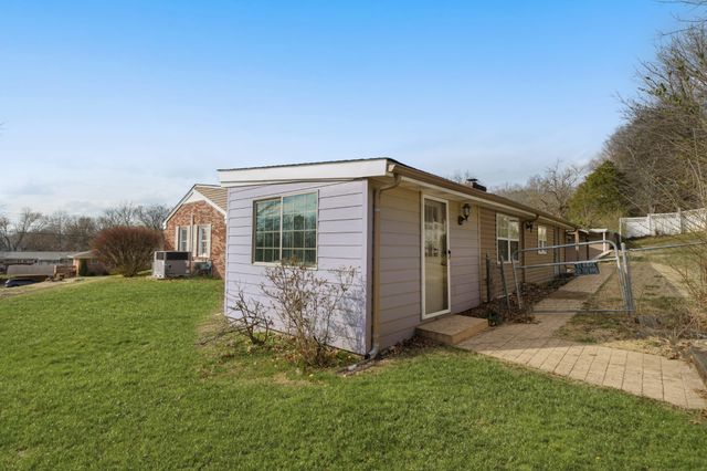 201 Glendale Cir, Pulaski, TN 38478