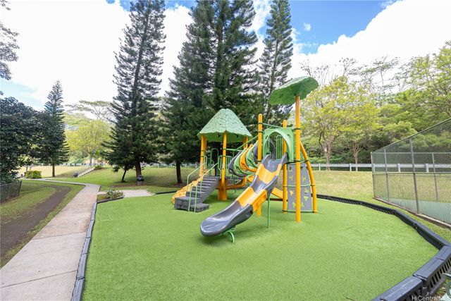 95-1274 Wikao Street 18, Honolulu, HI 96789