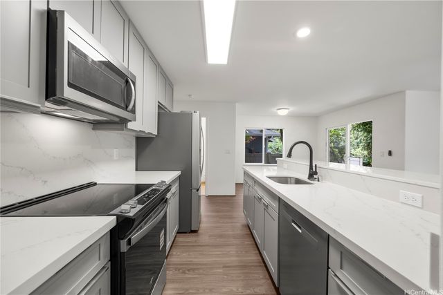 95-1274 Wikao Street 18, Honolulu, HI 96789