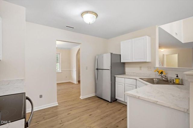 1002 Tribble Gate Court, Apex, NC 27502