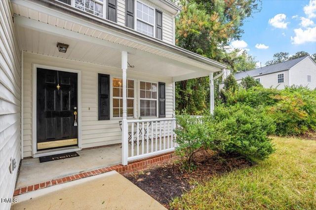 1002 Tribble Gate Court, Apex, NC 27502