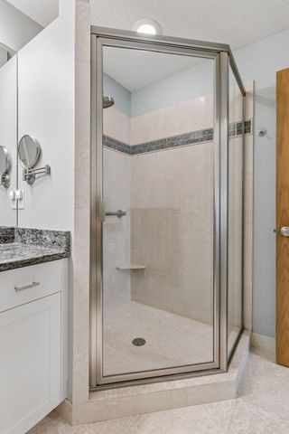 2521 Abbey Hill Drive, Minnetonka, MN 55305