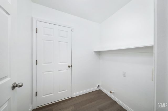 3921 White Sands Drive, Bakersfield, CA 93313