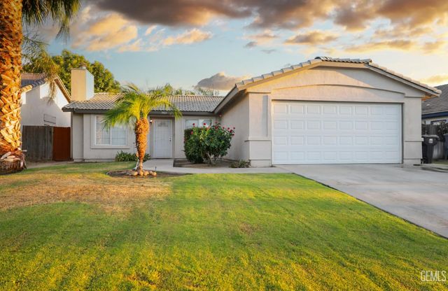 3921 White Sands Drive, Bakersfield, CA 93313