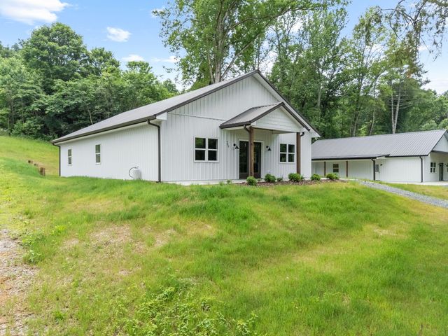 735 Lead Mine Valley Road SW, Cleveland, TN 37311