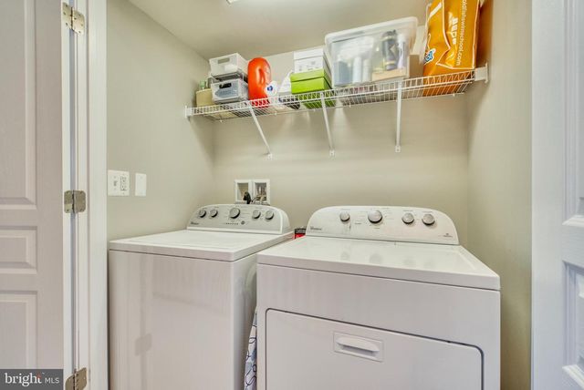 8217 HERITAGE CROSSING CT, Manassas, VA 20109