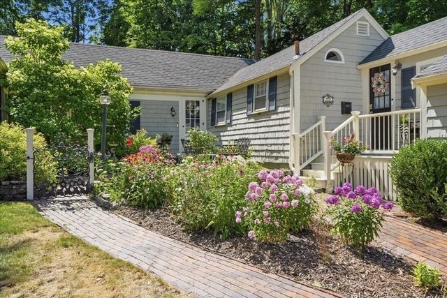485 Main St, Hingham, MA 02043