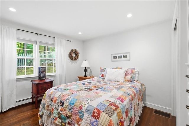 485 Main St, Hingham, MA 02043