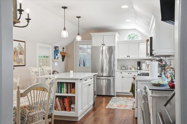 485 Main St, Hingham, MA 02043