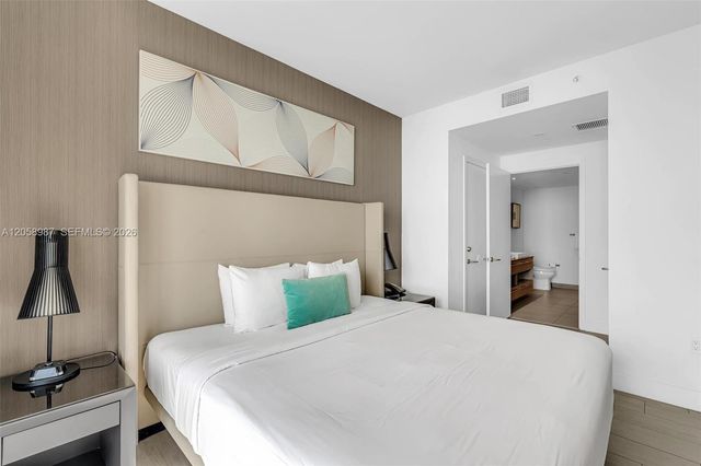 4010 S Ocean Drive R3305, Hollywood, FL 33019