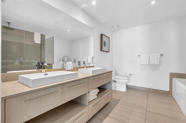4010 S Ocean Drive R3305, Hollywood, FL 33019