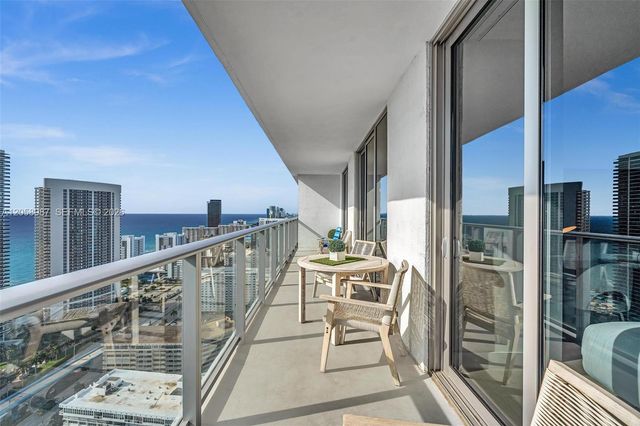 4010 S Ocean Drive R3305, Hollywood, FL 33019