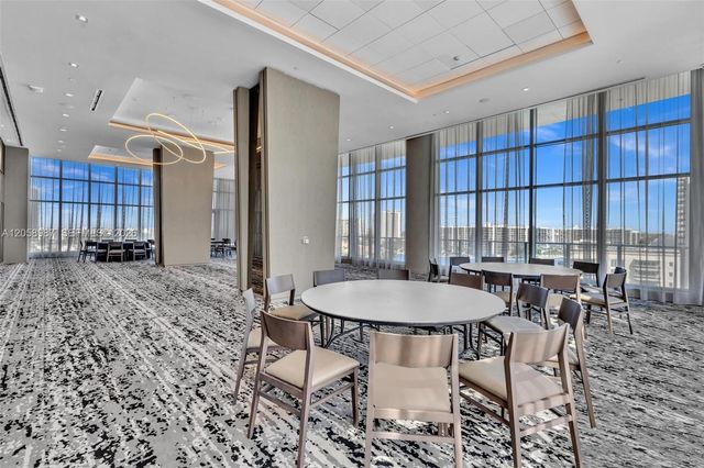 4010 S Ocean Drive R3305, Hollywood, FL 33019