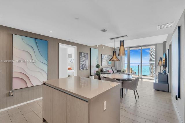 4010 S Ocean Drive R3305, Hollywood, FL 33019