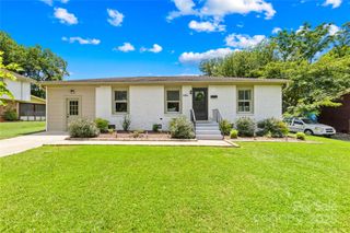 4134 Firethorne Road, Charlotte, NC 28205