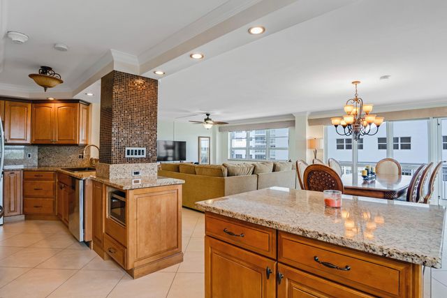 133 N Pompano Beach Boulevard, Pompano Beach, FL 33062