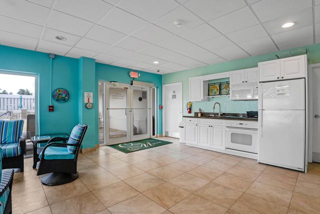 133 N Pompano Beach Boulevard, Pompano Beach, FL 33062