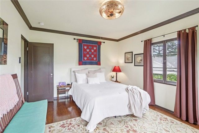 1620 Broadview Drive, Glendale, CA 91208