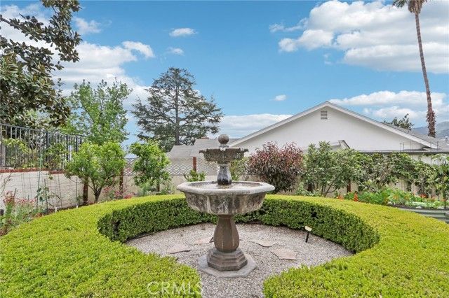 1620 Broadview Drive, Glendale, CA 91208