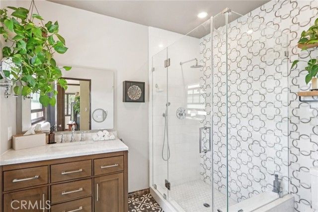 1620 Broadview Drive, Glendale, CA 91208