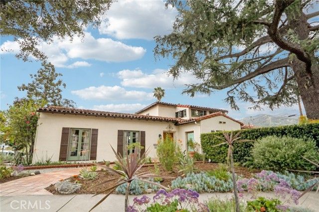 1620 Broadview Drive, Glendale, CA 91208