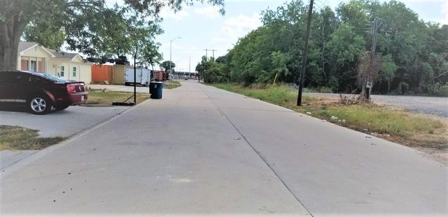 1314 Avenue G, Rosenberg, TX 77471