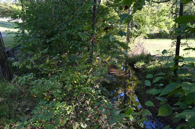 2222 Waynesboro Hwy, Hohenwald, TN 38462
