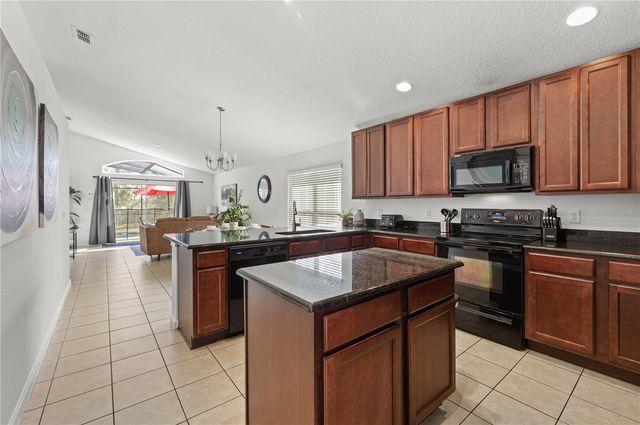 410 VIOLA DRIVE, Davenport, FL 33837