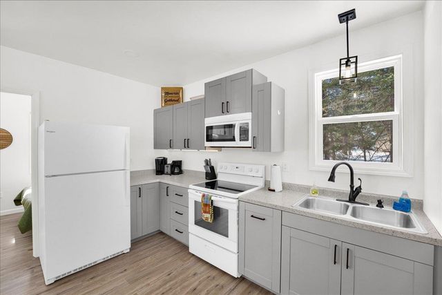 W9862 COUNTY RD W, Crivitz, WI 54114