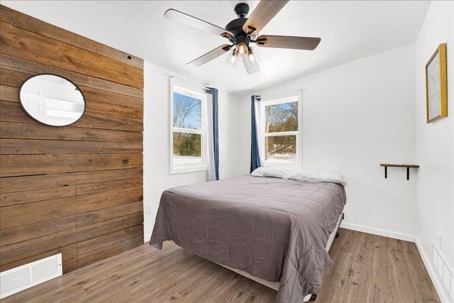 W9862 COUNTY RD W, Crivitz, WI 54114