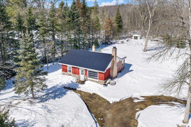 W9862 COUNTY RD W, Crivitz, WI 54114