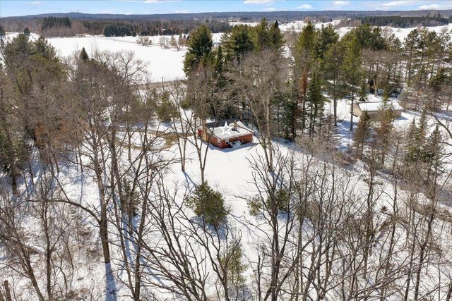 W9862 COUNTY RD W, Crivitz, WI 54114