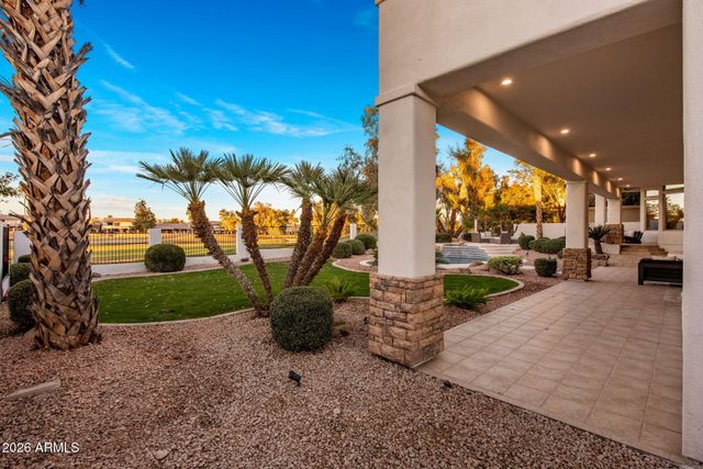 1182 W Island Drive, Chandler, AZ 85248