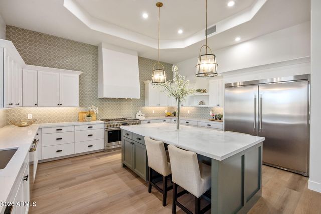 1182 W Island Drive, Chandler, AZ 85248