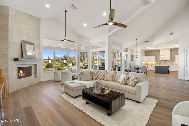 1182 W Island Drive, Chandler, AZ 85248