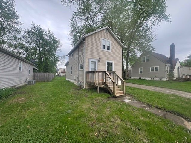 838 Spruce Street, Aurora, IL 60506