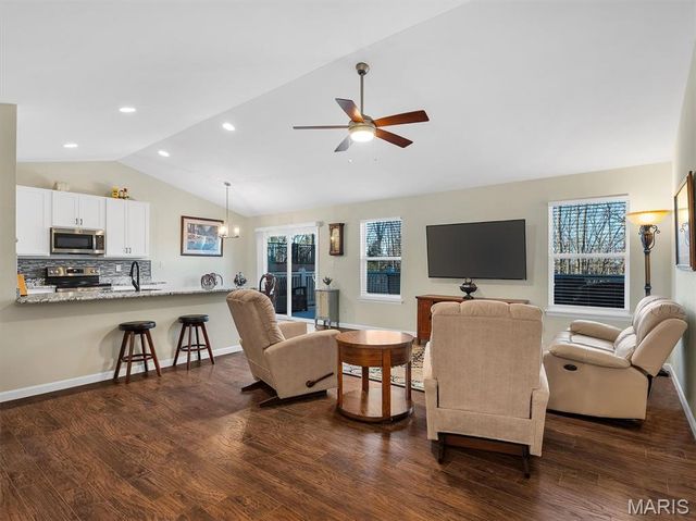 5315 Shawnee View Court, Eureka, MO 63025