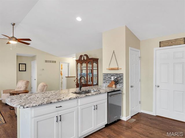 5315 Shawnee View Court, Eureka, MO 63025