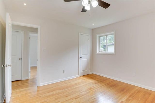 123 Delmar LN, Newport News, VA 23602