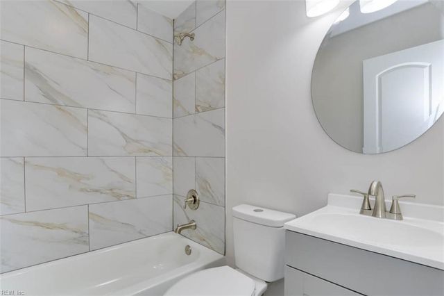 123 Delmar LN, Newport News, VA 23602