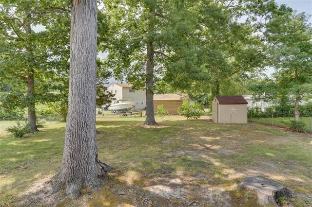 123 Delmar LN, Newport News, VA 23602