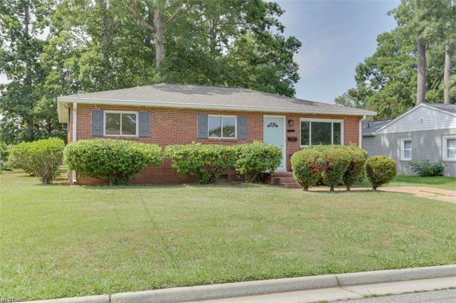 123 Delmar LN, Newport News, VA 23602