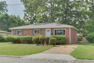 123 Delmar LN, Newport News, VA 23602