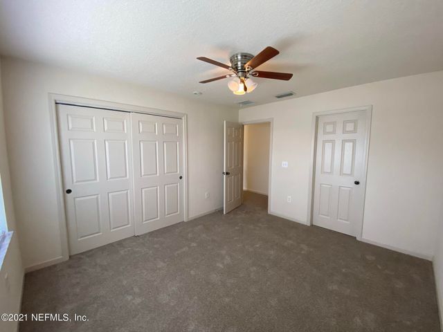 8550 ARGYLE BUSINESS Loop 302, Jacksonville, FL 32244