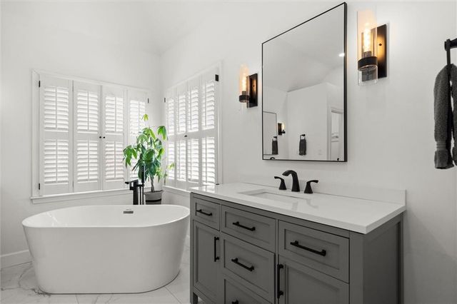 10275 Groomsbridge Road, Alpharetta, GA 30022