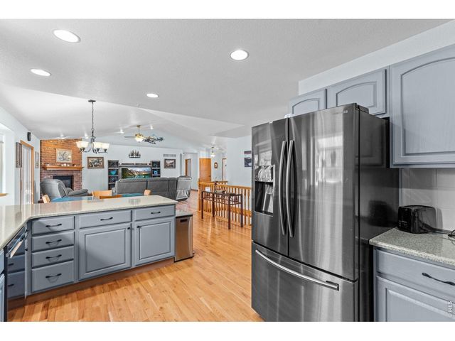 2243 Breckenridge Dr, Berthoud, CO 80513