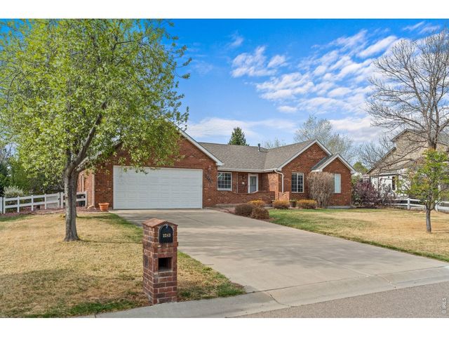 2243 Breckenridge Dr, Berthoud, CO 80513